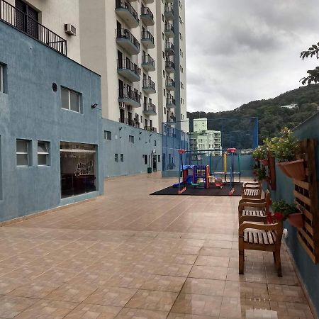 Apartamento Na Enseada Гуаружа Екстер'єр фото